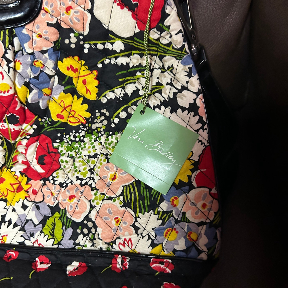Vera Bradley Charleston Tote NWT Floral - Picture 7 of 8
